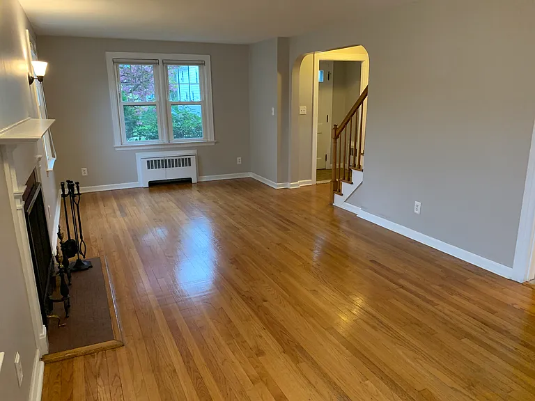 37 Spring Garden St — Photo 54