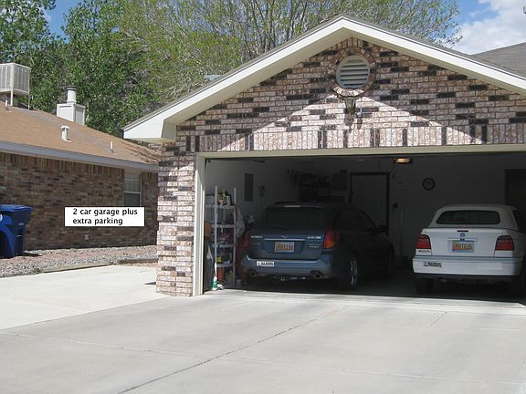 Extra Parking Next to Garage