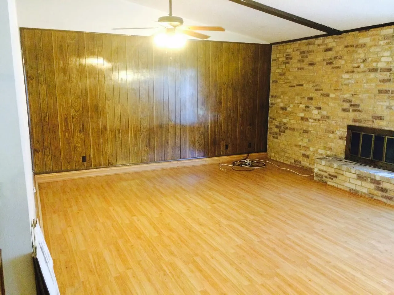 3 bed, 1470 sqft, $2,295 — Photo 3