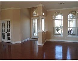1st image of 3178 Burberry St