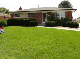 14328 Brandywine Rd, Sterling Heights, MI 48312
