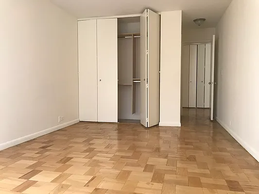 Rented by Corcoran | media 37