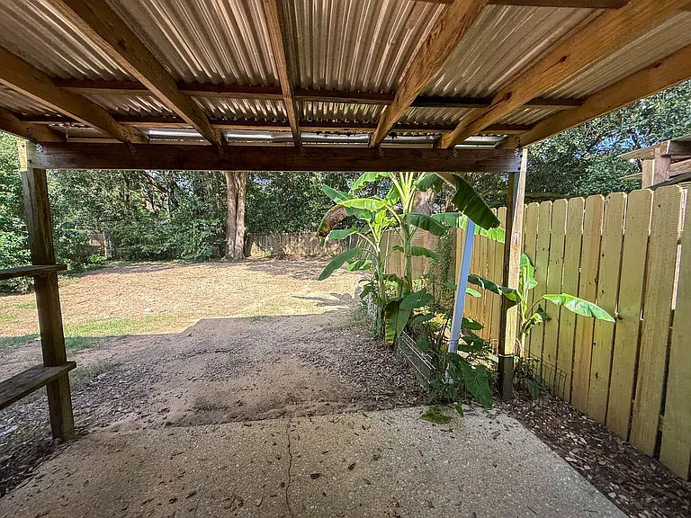 1035 Peakview Dr — Photo 13