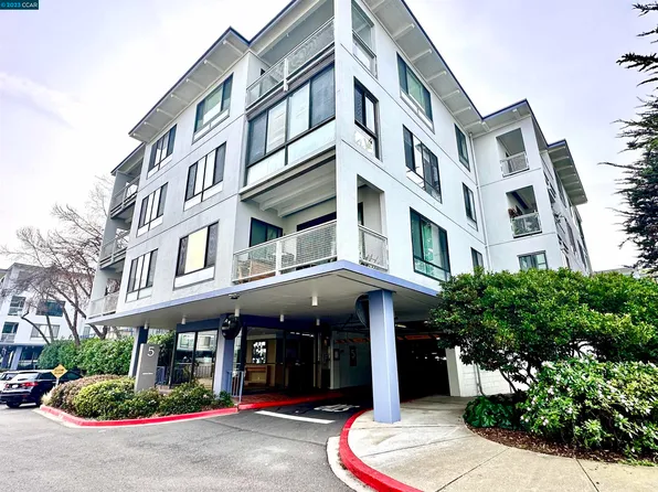 5 Admiral Dr #F305, Emeryville, CA 94608