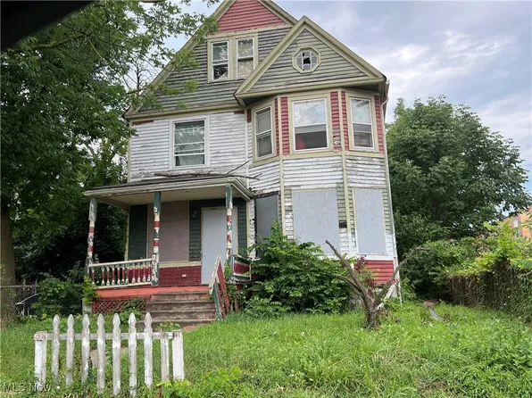 7914 Madison Ave, Cleveland, OH 44102