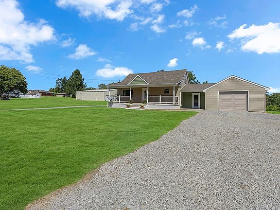 3rd image of 118 Eckles Dr