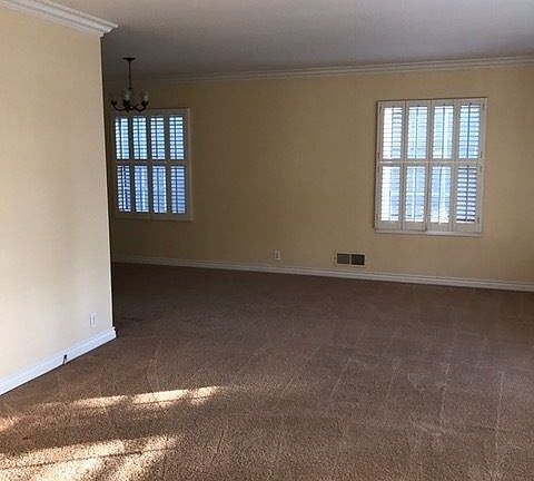 5th image of 780 Terraine Ave