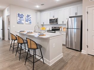 Vanguard Apartments, Newberry, FL 32669