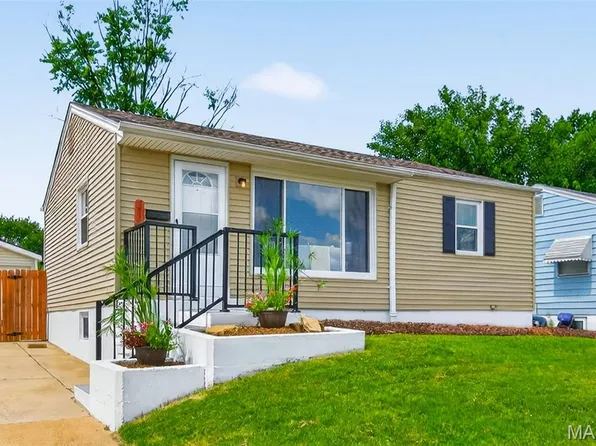 3736 Carondelet Blvd, Saint Louis, MO 63123