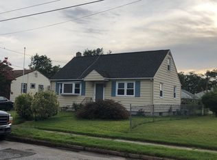 224 Greenwich Ave, Paulsboro, NJ 08066