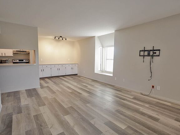 2nd image of 8080 E Speedway Blvd