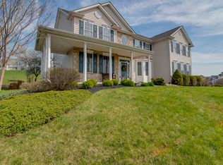 26 Fannies Meadow Ct, Westminster, MD 21158