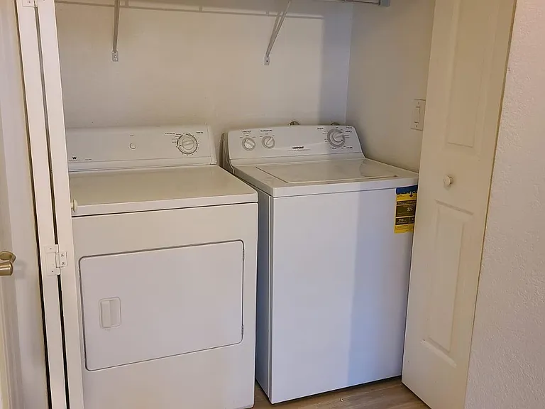 2160 Highpointe Dr #208 — Photo 6