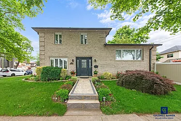32 Henry Place, #1