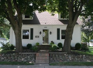 1124 Clinton St, Fremont, OH 43420