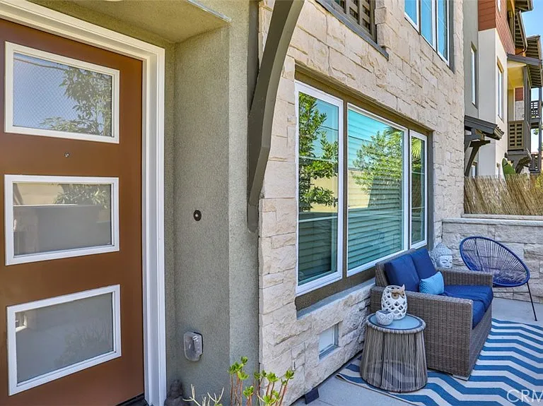 1207 Doheny Way — Photo 40