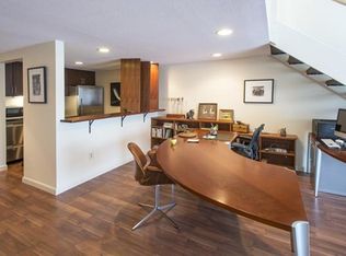 30 Pleasant St APT 2, Northampton, MA 01060