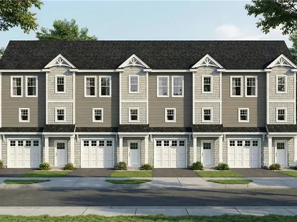 75 Croade St, Warren, RI 02885