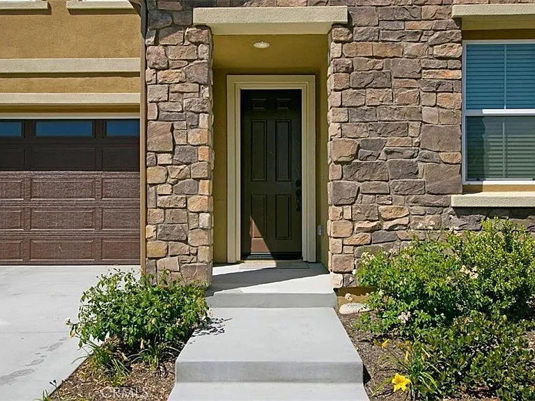 19 Bluebell — Photo 2