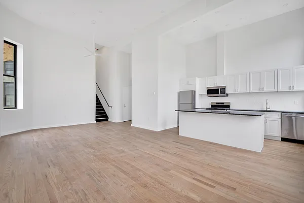 Rented by Compass | media 2