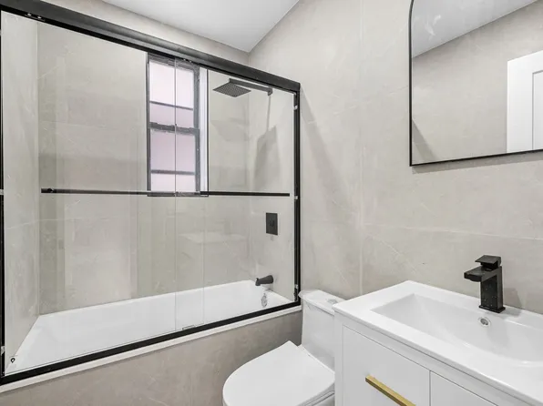 1830 Nostrand Avenue image 4 of 6