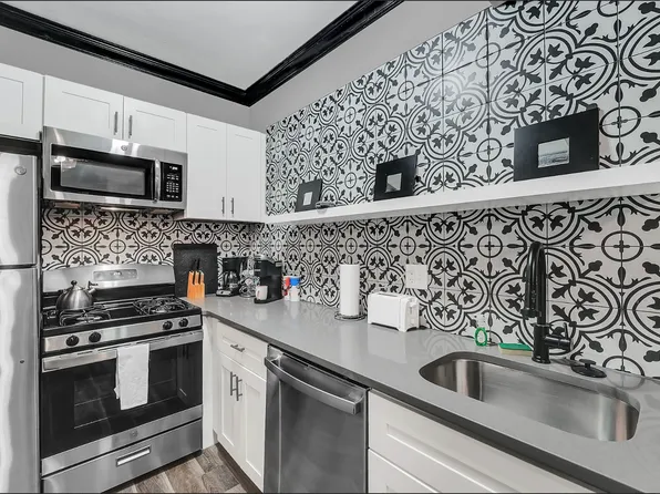 1917 S Grand Blvd #407, Saint Louis, MO 63104