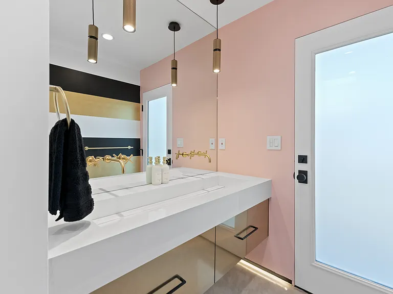 850 E Sierra Way — Photo 18