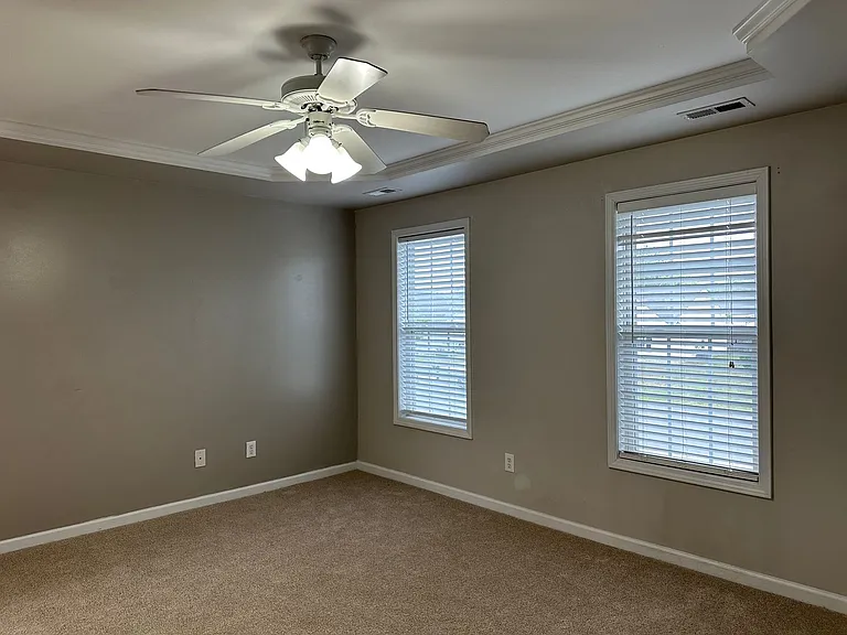 3679 Pioneer Dr — Photo 19