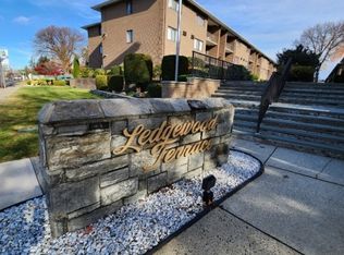 462A Liberty St #102, Little Ferry, NJ 07643