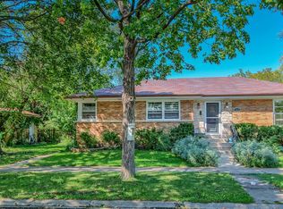 5878 N Luna Ave, Chicago, IL 60646