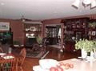 47832 Robin St, Shelby Township, MI 48317