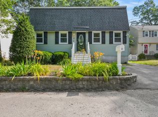 62 Wildcrest Ave, Billerica, MA 01821