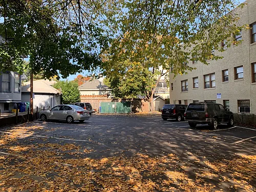 634 - Whitestone Photo 1