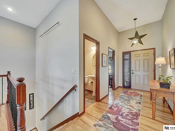 4th image of 6921 Laurent Cir