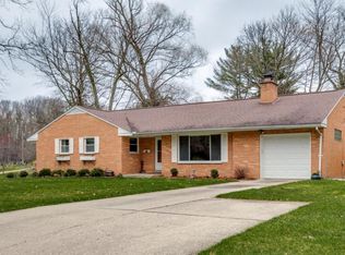 326 N Sycamore St, Marshall, MI