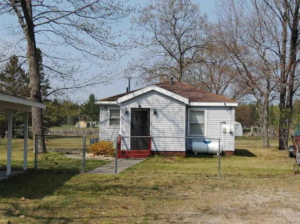 8391 U6 Ln, Rapid River, MI 49878