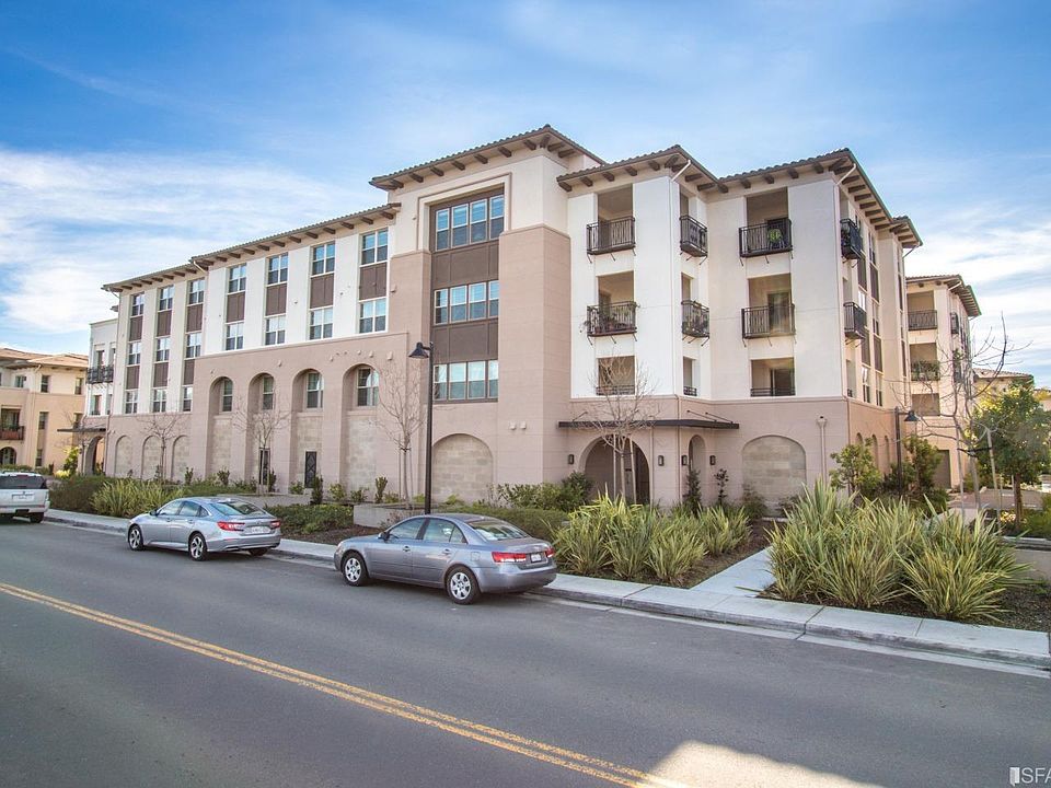 1st image of 1068 Bigleaf Pl Unit 304