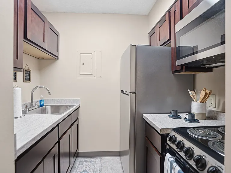 Emerson Center Senior Apartments - 62 & Older — Photo 7