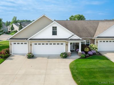 6597 Potters Wheel Dr SE, Caledonia, MI, 49316