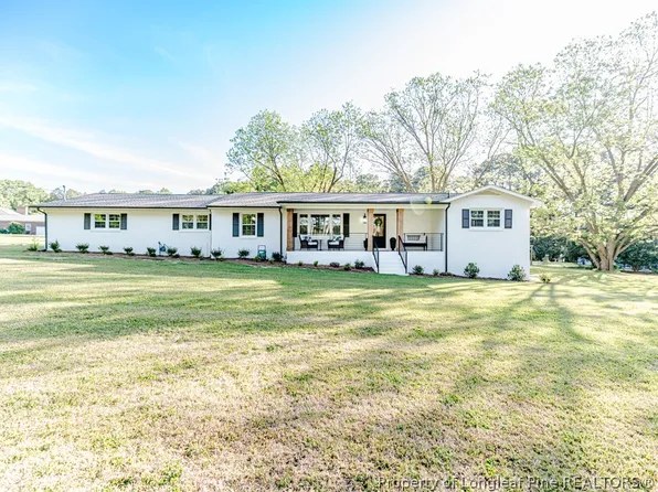 1802 Holiday Rd, Sanford, NC 27330