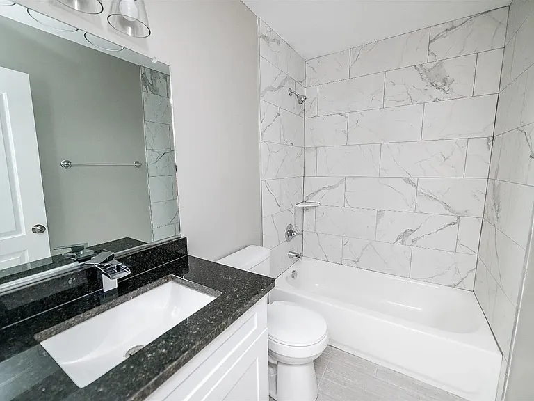 125 Melissa Ln #1 — Photo 10