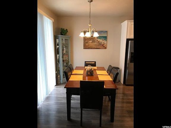 5th image of 1569 N August Dr