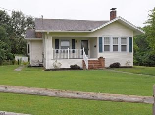 40 Washington Ave, Franklin, NJ 07416