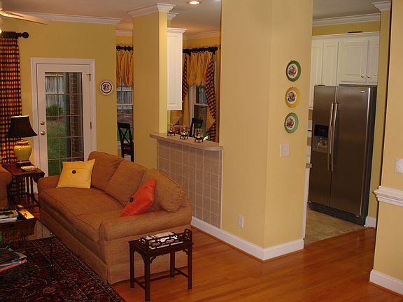 Looking toward kitchen