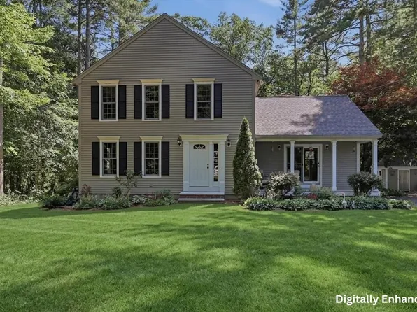 148 Main St, Townsend, MA 01469