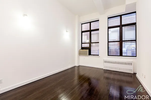 Rented by Mirador Real Estate | media 21