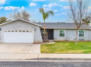 2542 Renn Ave, Clovis, CA 93611