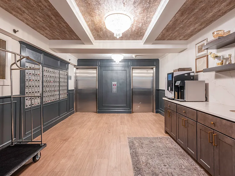 130 Bowdoin St #1703 — Photo 26