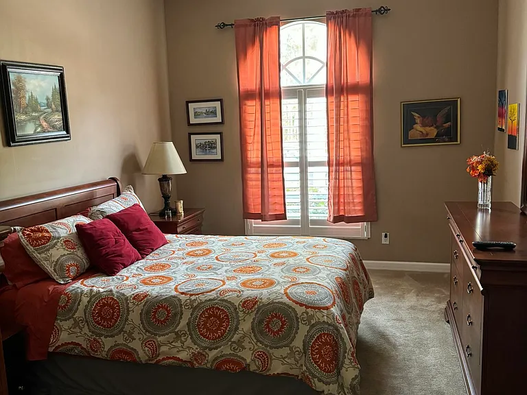 788 SW Munjack Cir — Photo 3