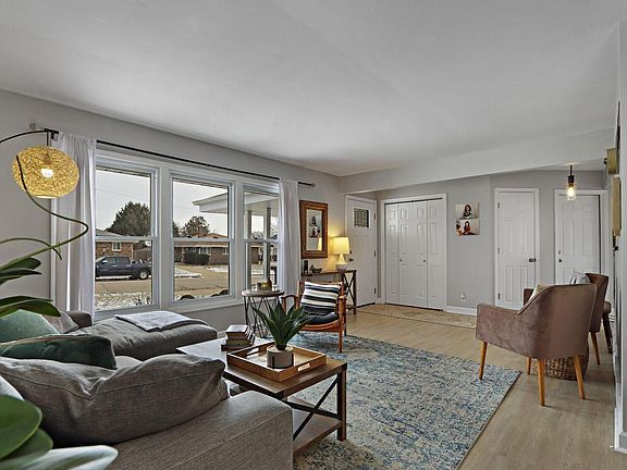 5th image of 1476 32nd AVENUE